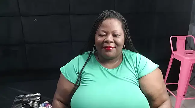 rocio bbw  online show from December 27, 2:14 am