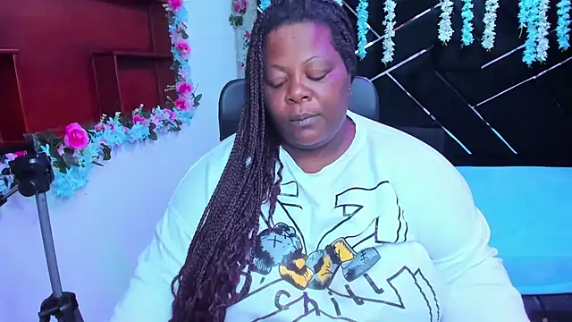 rocio bbw  online show from November 22, 8:41 pm