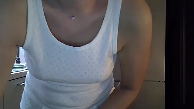 Lucky Anna online show from September 15, 9:15 pm