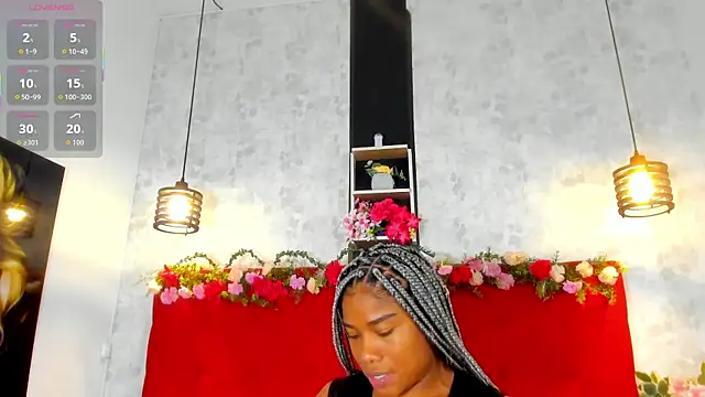 Snapshot of SilvannaFit chatting on October 3, 12:13 pm SilvannaFit online show from October 3, 12:13 pm