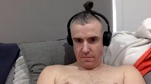 SugarCoupleAus online show from September 18, 10:23 pm