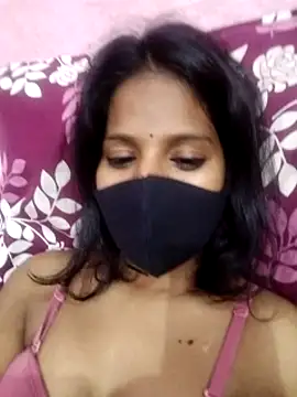 Shivani Tivari online show from December 17, 5:58 pm