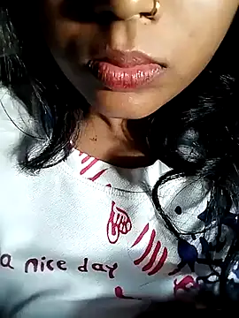 Shivani Tivari online show from January 19, 10:17 am