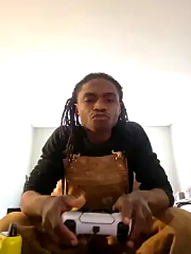 Snapshot of VTAhDGDxoC5779 chatting on February 15, 4:14 pm VTAhDGDxoC5779 online show from February 15, 4:14 pm