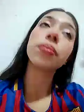 Snapshot of Aaliyah_Salma chatting on March 7, 1:20 am Aaliyah Salma online show from March 7, 1:20 am