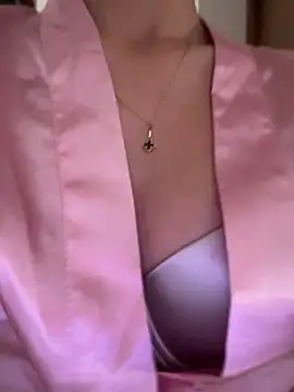 Snapshot of Aaliyah_Salma chatting on March 29, 6:19 pm Aaliyah Salma online show from March 29, 6:19 pm