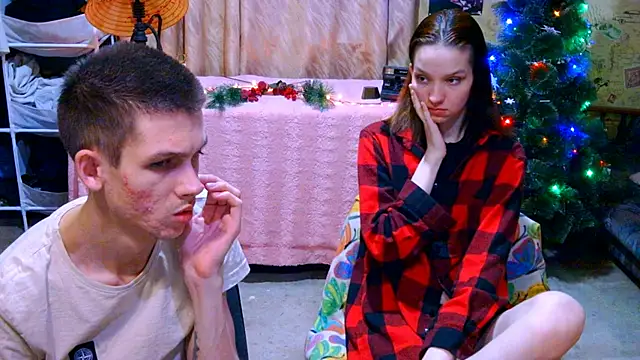Snapshot of Ivy_Lester chatting on December 4, 10:41 pm Ivy Lester online show from December 4, 10:41 pm