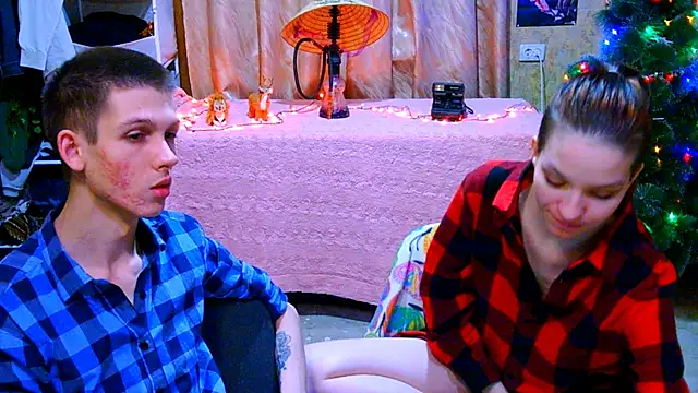 Snapshot of Ivy_Lester chatting on December 7, 12:41 am Ivy Lester online show from December 7, 12:41 am