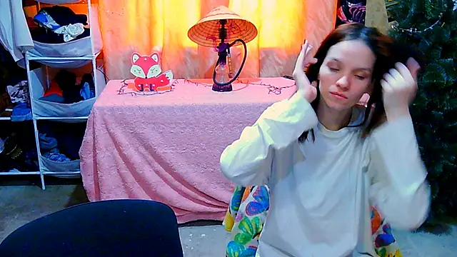 Snapshot of Ivy_Lester chatting on January 5, 9:59 am Ivy Lester online show from January 5, 9:59 am
