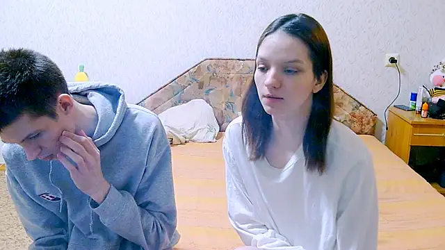 Snapshot of Ivy_Lester chatting on February 27, 3:15 pm Ivy Lester online show from February 27, 3:15 pm