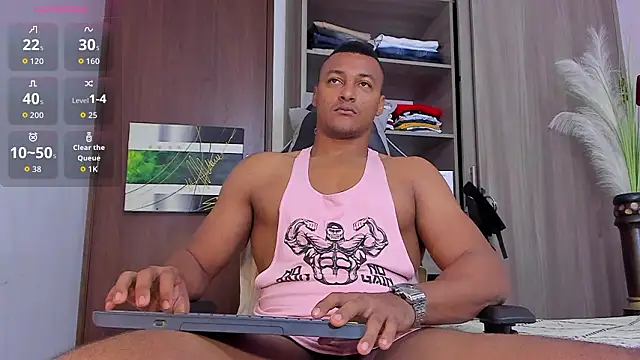 Snapshot of AnthonyWhite24 chatting on February 20, 9:43 am AnthonyWhite24 online show from February 20, 9:43 am