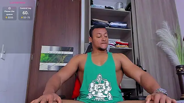 Snapshot of AnthonyWhite24 chatting on March 18, 12:08 pm AnthonyWhite24 online show from March 18, 12:08 pm