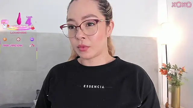 Saori newman online show from January 13, 11:59 am