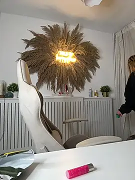 blairbella online show from March 28, 7:35 pm