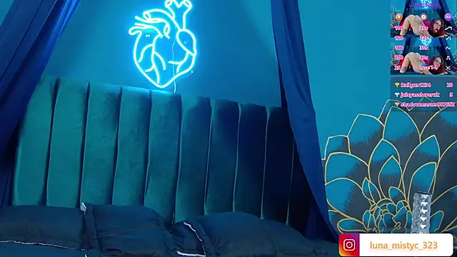 Lunamistyc online show from November 26, 7:48 pm