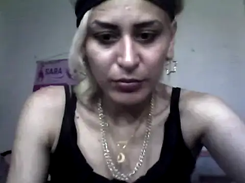 Snapshot of ariana_crazzy chatting on February 11, 4:11 am ariana crazzy online show from February 11, 4:11 am