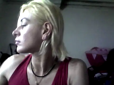 Snapshot of ariana_crazzy chatting on February 17, 6:53 am ariana crazzy online show from February 17, 6:53 am