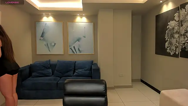 AlinaKravitz online show from March 18, 7:17 pm