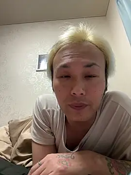 Snapshot of kouji8800 chatting on March 7, 11:29 am kouji8800 online show from March 7, 11:29 am