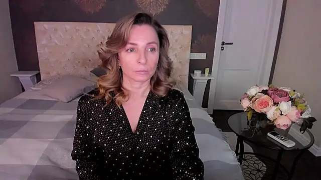 AllisonWilliams online show from November 27, 3:25 pm