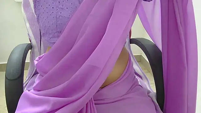 Snapshot of indian_anu_mallu chatting on October 12, 3:38 am indian anu mallu online show from October 12, 3:38 am