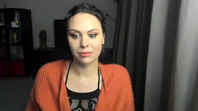 MollyCheiz online show from December 10, 2:05 am