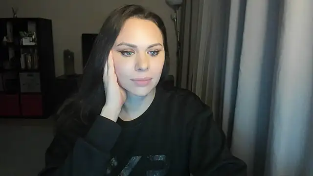 Snapshot of MollyCheiz chatting on February 28, 4:08 pm MollyCheiz online show from February 28, 4:08 pm