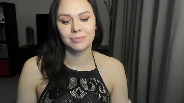 Snapshot of MollyCheiz chatting on March 12, 4:13 pm MollyCheiz online show from March 12, 4:13 pm