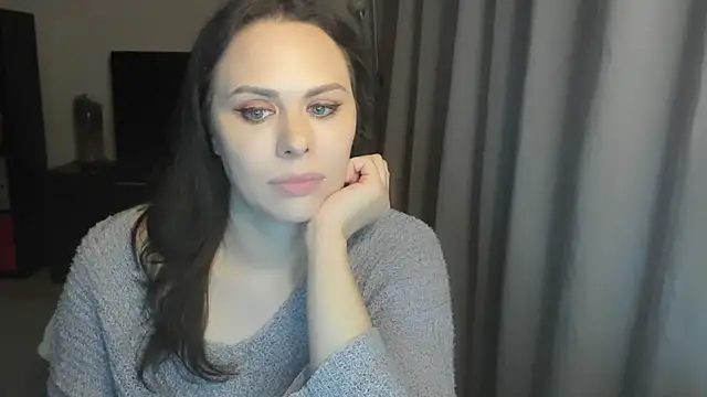 Snapshot of MollyCheiz chatting on March 13, 11:22 pm MollyCheiz online show from March 13, 11:22 pm