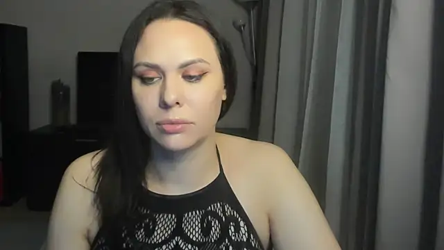 Snapshot of MollyCheiz chatting on March 28, 11:26 pm MollyCheiz online show from March 28, 11:26 pm