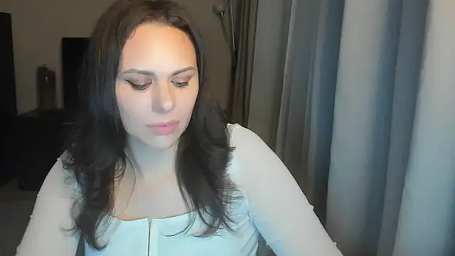 Snapshot of MollyCheiz chatting on March 29, 8:53 pm MollyCheiz online show from March 29, 8:53 pm