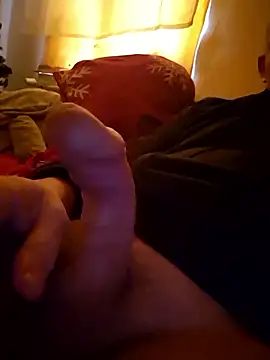 Snapshot of Osmon chatting on January 12, 10:09 am Osmon online show from January 12, 10:09 am