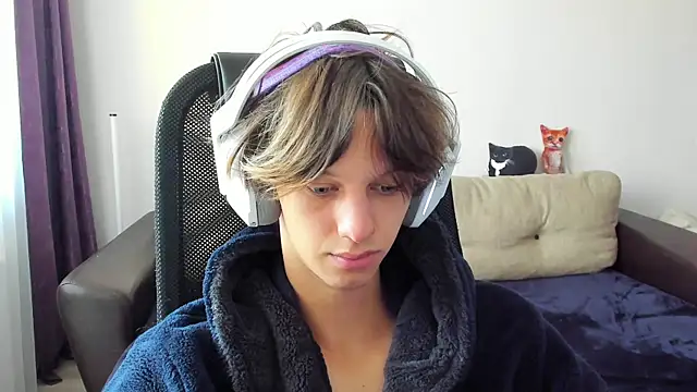 Ostin meow online show from October 19, 8:37 am