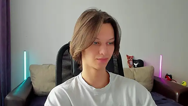 Ostin meow online show from March 13, 7:26 am