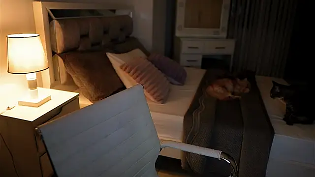 Camilaa bueno online show from November 18, 11:37 pm