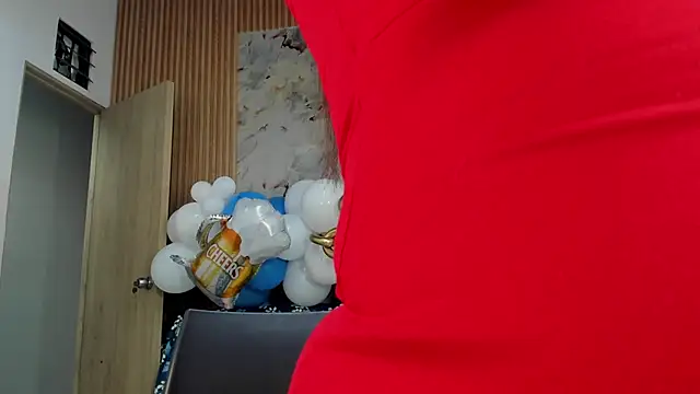 Snapshot of Any_topless chatting on September 23, 11:02 am Any topless online show from September 23, 11:02 am