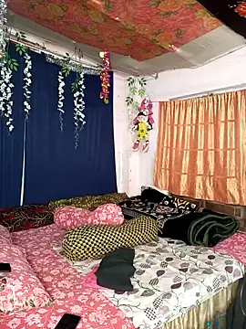 Hotty-rimi online show from February 10, 3:35 am