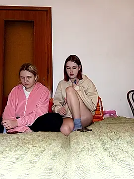 ella grays online show from January 7, 6:43 pm