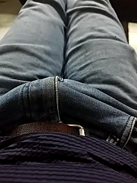 faaseel online show from February 14, 1:30 pm