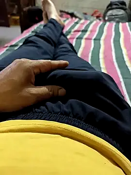 faaseel online show from May 10, 4:12 pm