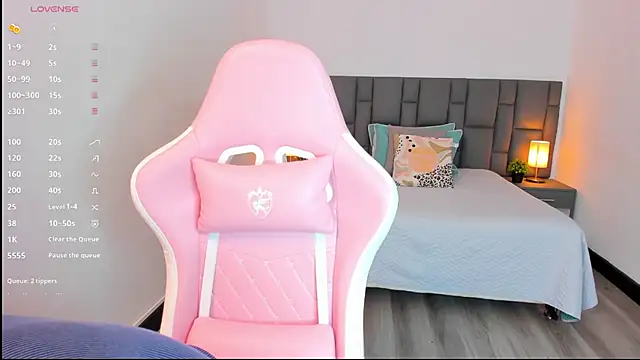 Snapshot of SaraOspinna chatting on November 1, 8:22 pm SaraOspinna online show from November 1, 8:22 pm