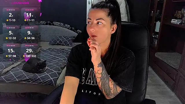 Snapshot of Aria_Dl chatting on January 3, 7:27 am Aria Dl online show from January 3, 7:27 am