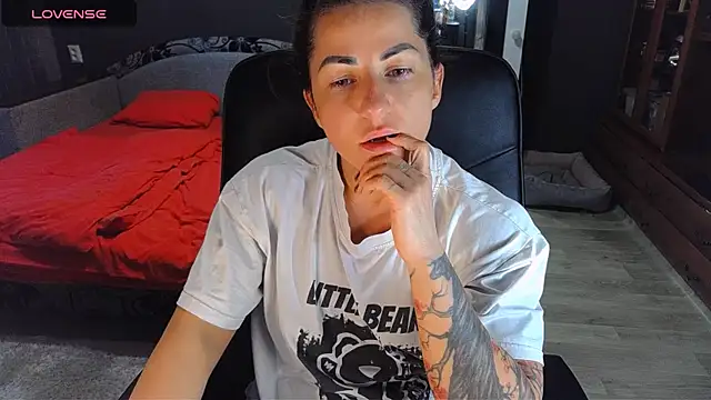 Aria Dl online show from October 13, 11:54 am