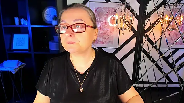 AlexandraKind online show from January 18, 8:34 pm