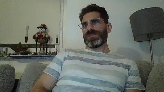 alcatraz009 online show from December 23, 8:57 pm