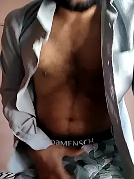 Vignesh3246 online show from January 14, 12:22 pm