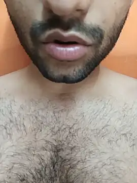 Vignesh3246 online show from July 15, 5:29 pm
