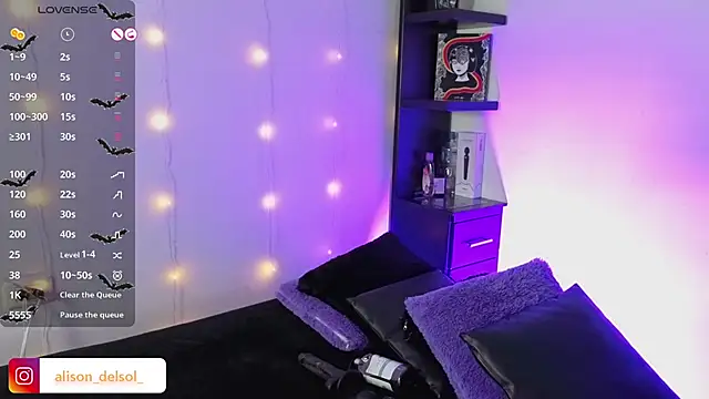 Alisson Wynter online show from December 20, 3:46 am