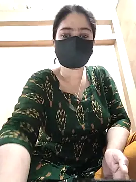 Magical Girl- online show from October 1, 12:05 am