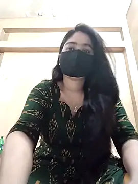 Magical Girl- online show from November 13, 3:16 am